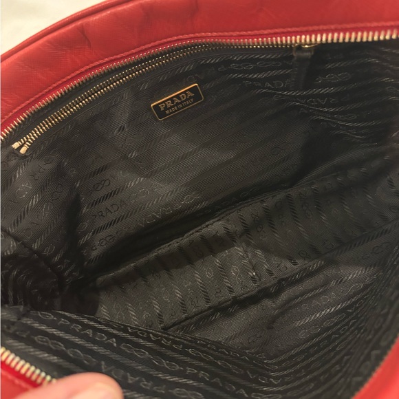 Prada bag - Picture 5 of 5
